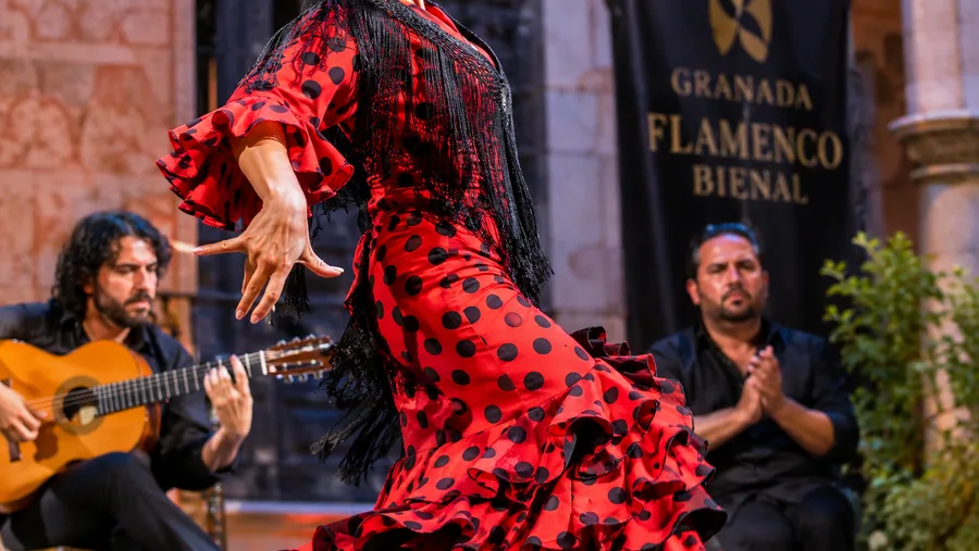 Granada Flamenco Biennial, Festivals, and Dance Classes